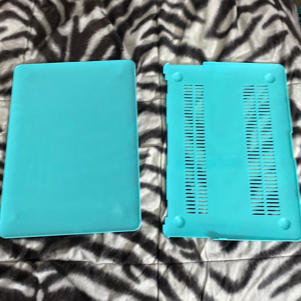 Apple Cover
